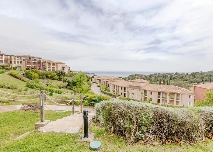 Résidence Le Village De Cap Esterel - Maeva - 4 Personnes - Sélection Mae-7964 *