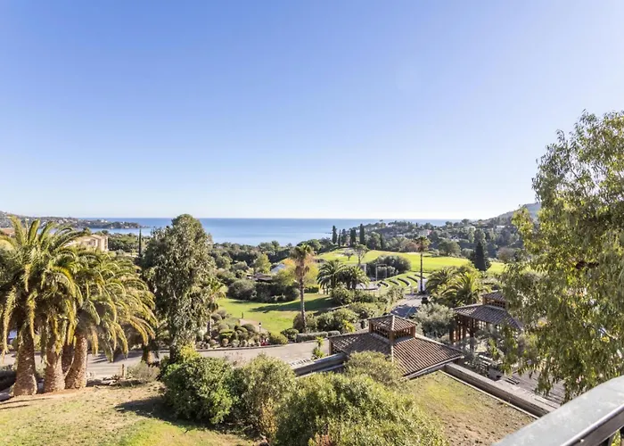 Apartamento Résidence Le Village De Cap Esterel - Maeva - 4 Personnes - Sélection Mae-7964 *